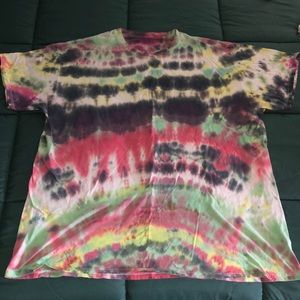 Hand dye t-shirt.